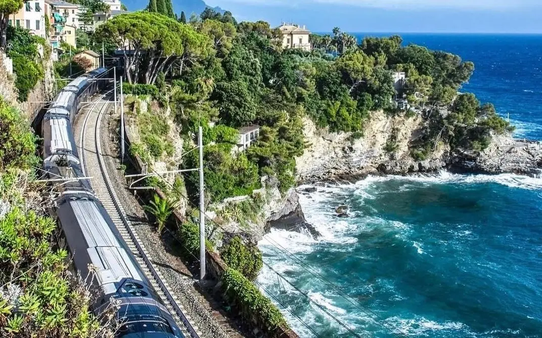 Italy’s Expresso Riviera Train Service Launch