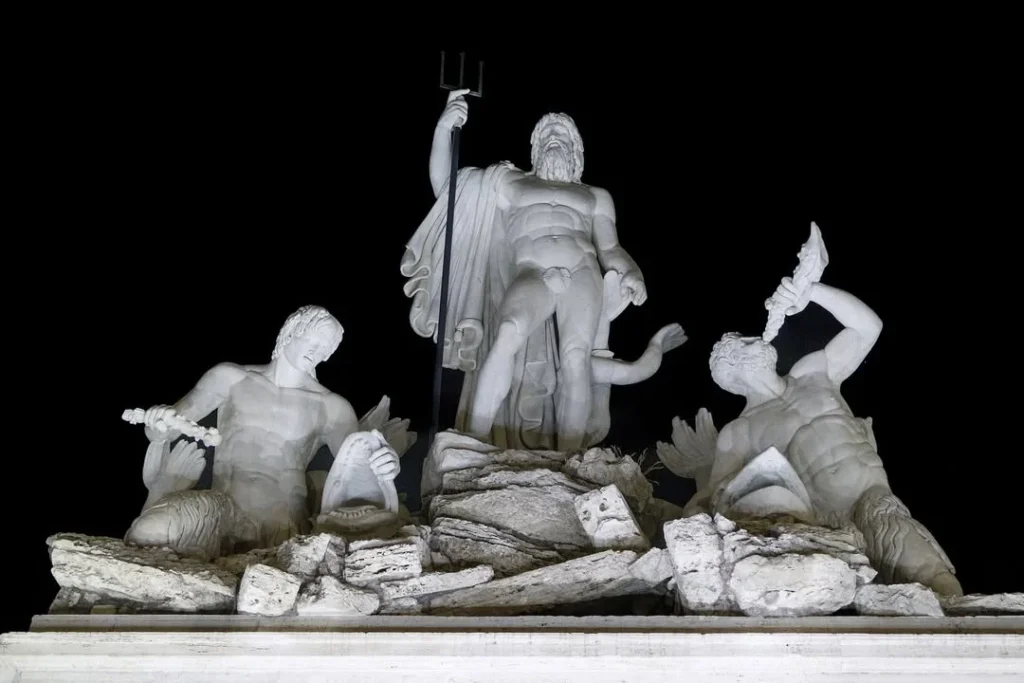 Piazza del Popolo Rome Statues