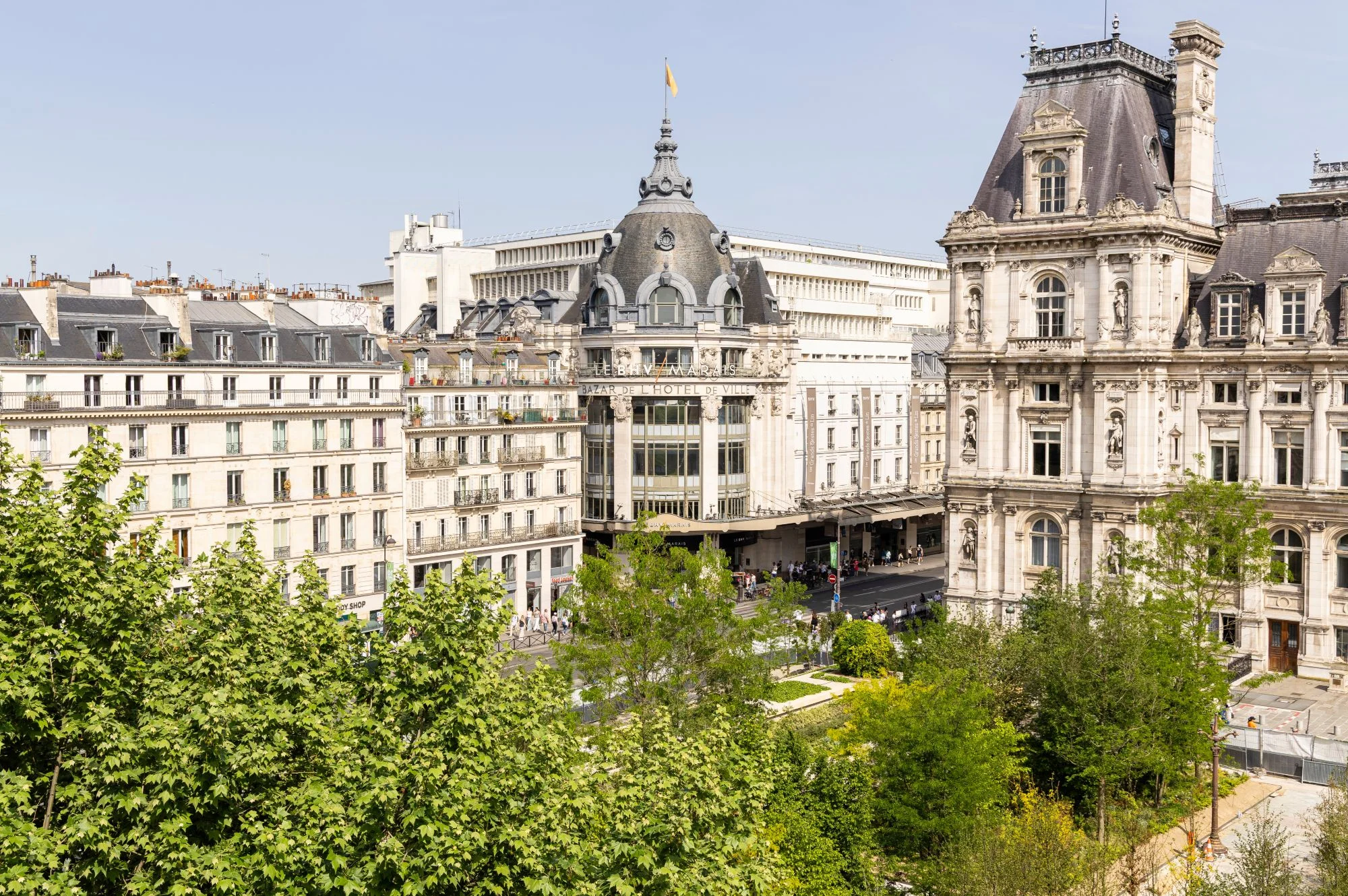 Paris Opens Urban Forest at Hôtel de Ville