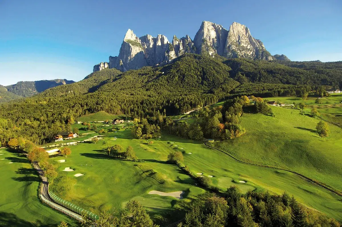 Italy Signs New Protocol to Boost Golf Tourism